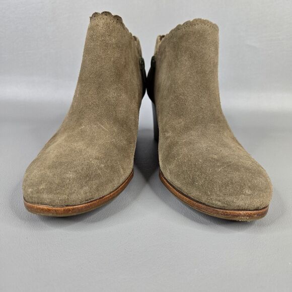 Jack Rogers Size 8 Bootie Marianne Oak Suede Boots Scalloped Side Zip Heel - Picture 10 of 12